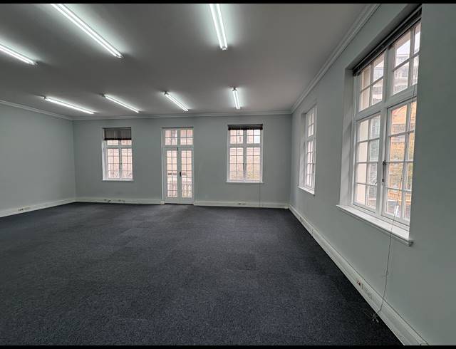 276M² OFFICE TO LET IN CAPE TOWN CITY CENTRE